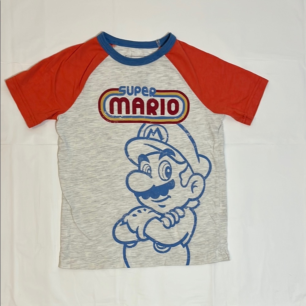 Nintendo Kids Super Mario Raglan T-Shirt - Red and Gray - Size 6